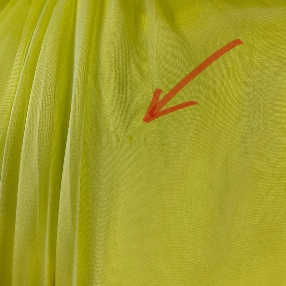 La Femme light lime green fairy core elegance beaded bodice gown . Size 2 - Picture 14 of 14